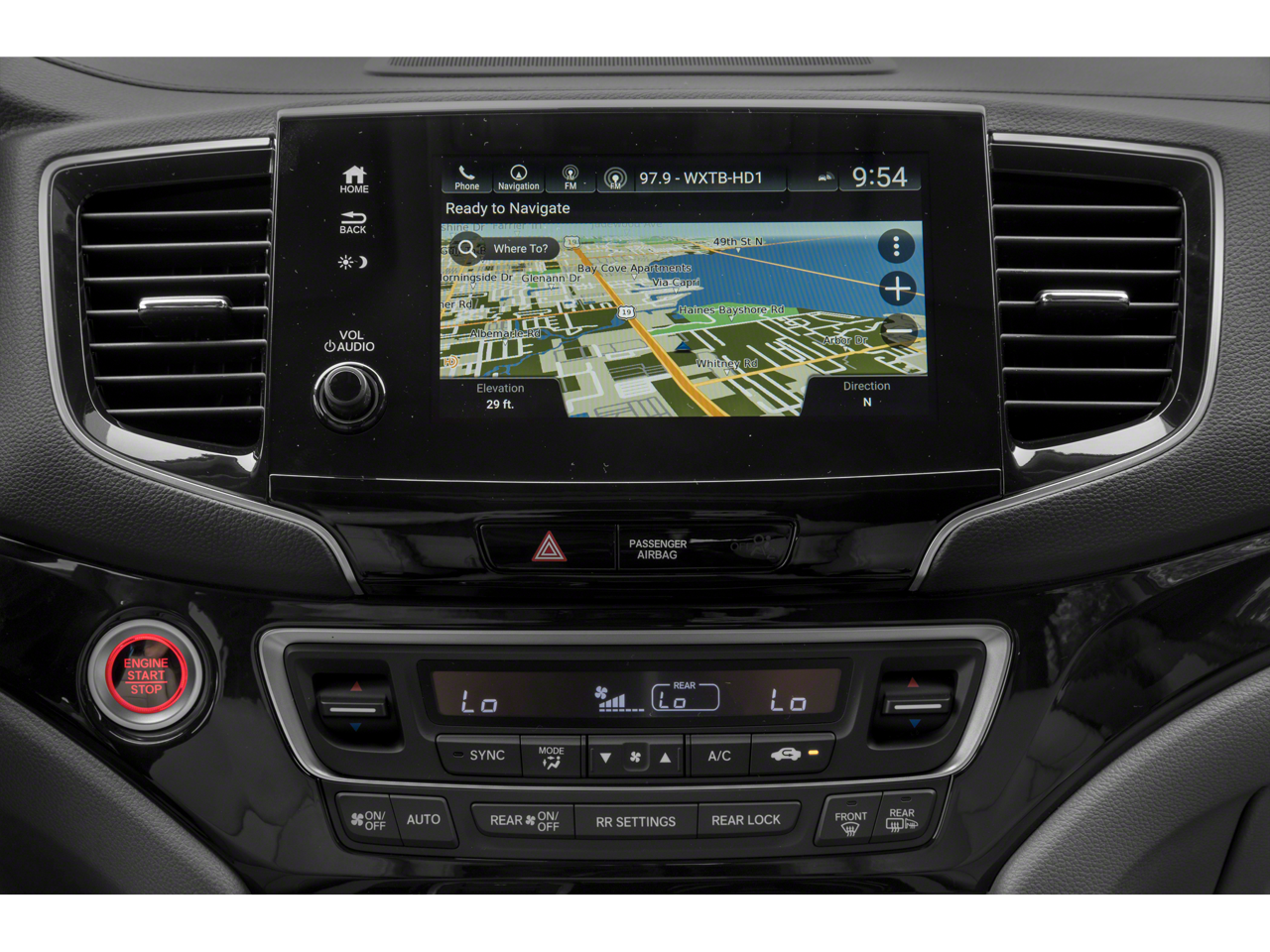 2019 Honda Pilot Touring w/Rear Captain's Chairs