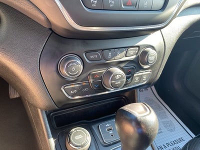 2023 Jeep Cherokee Altitude