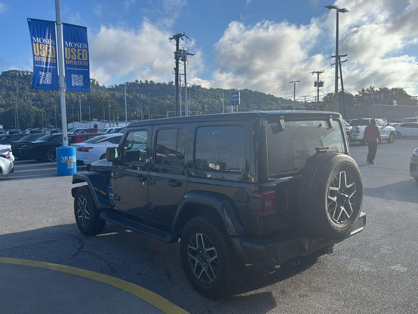 2024 Jeep Wrangler Sahara