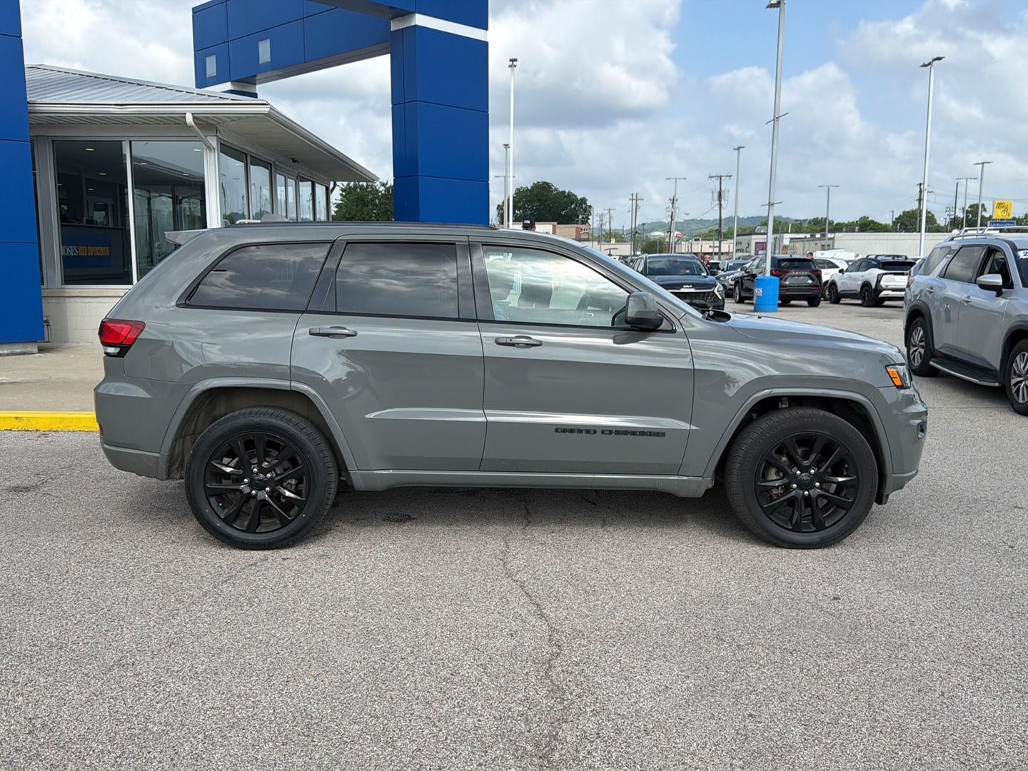 2019 Jeep Grand Cherokee Altitude