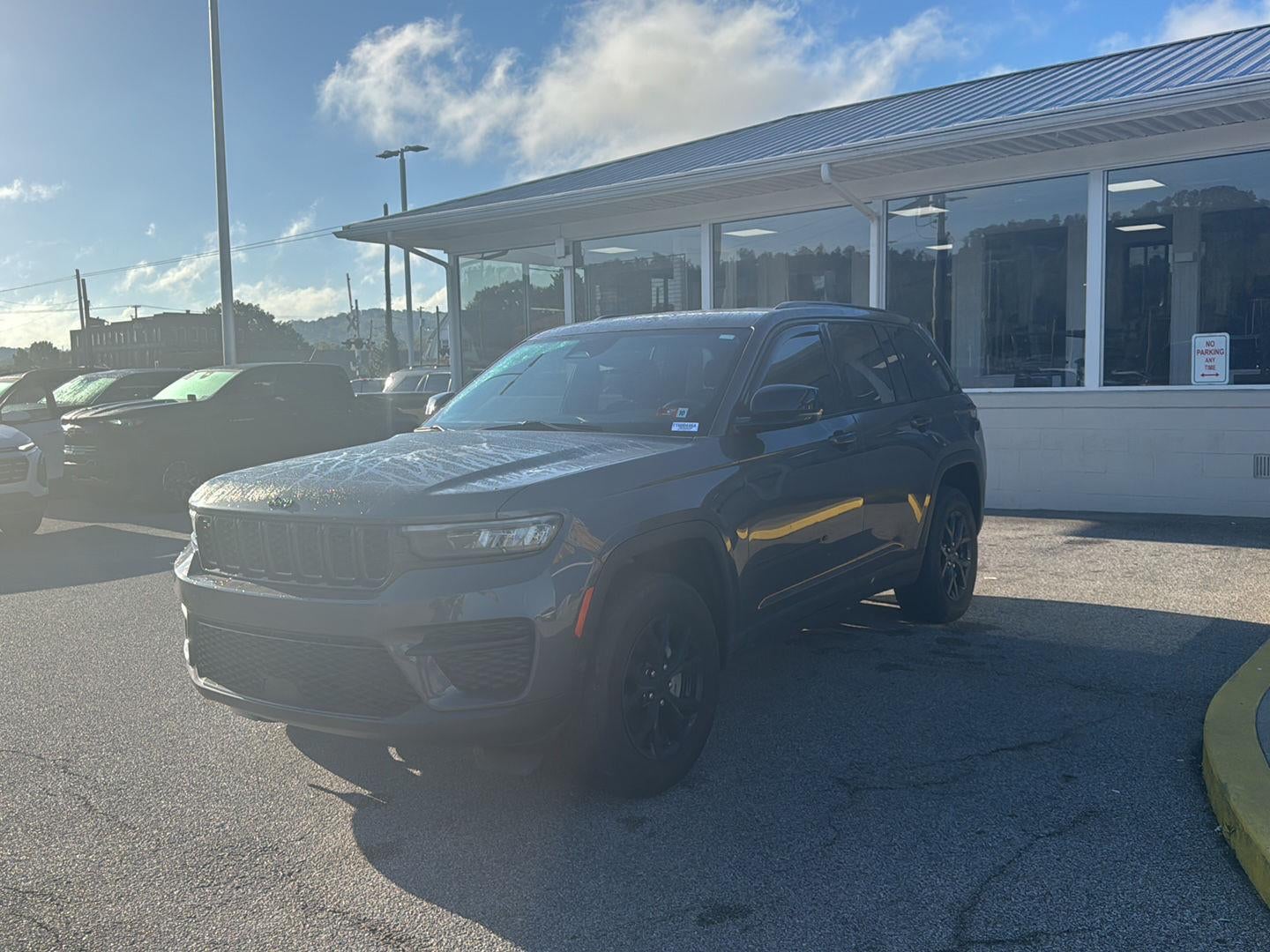2024 Jeep Grand Cherokee Altitude