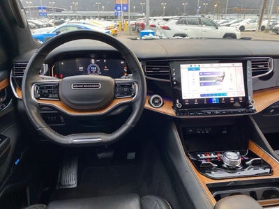 2022 Jeep Grand Wagoneer Series III