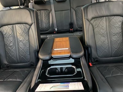 2022 Jeep Grand Wagoneer Series III