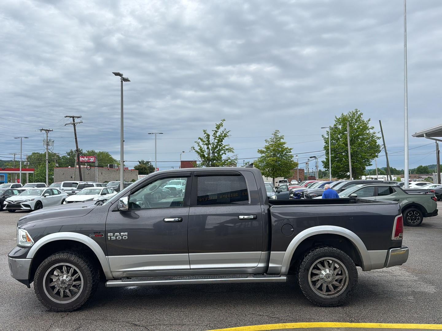 2016 RAM 1500 Laramie