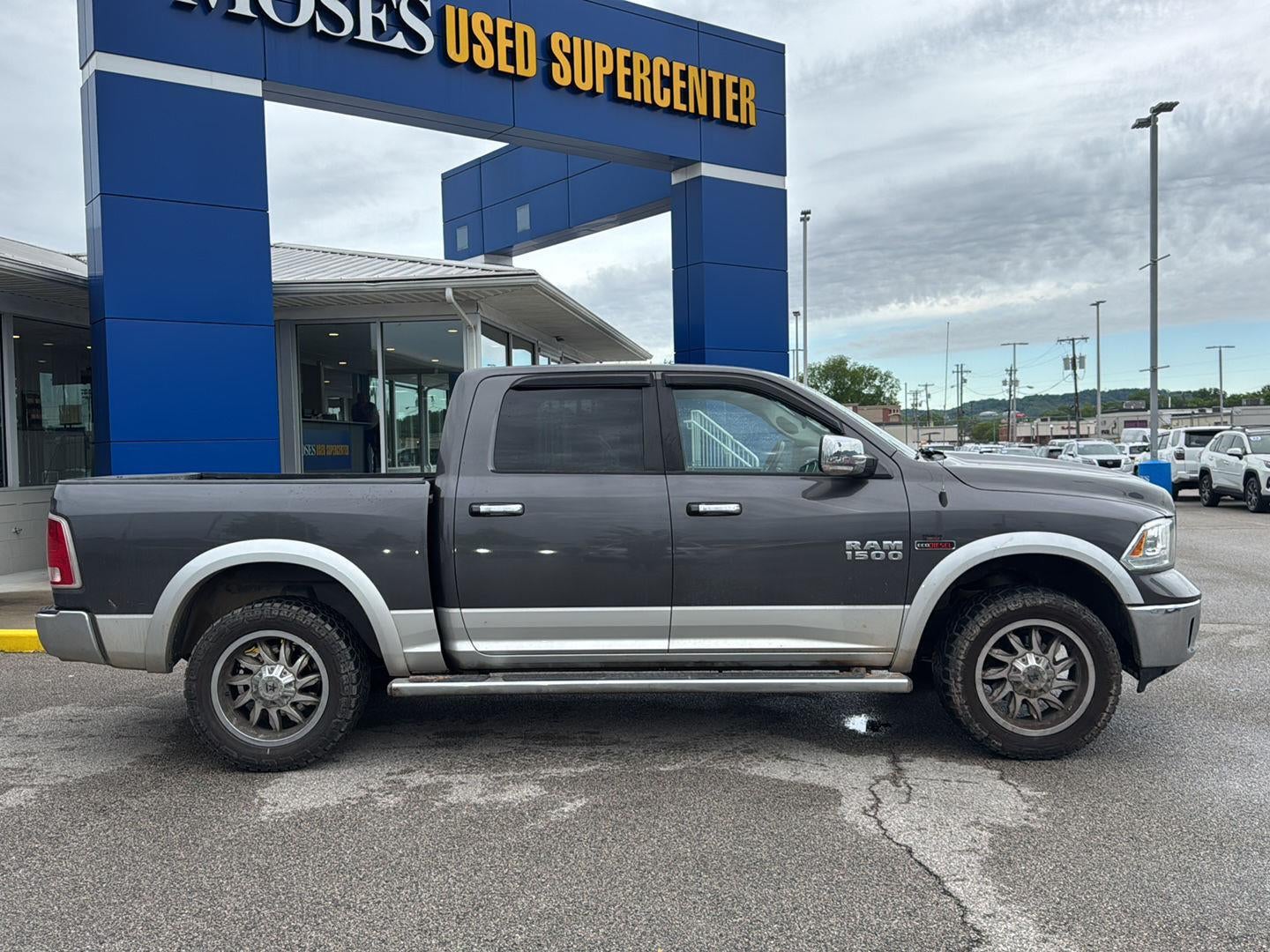 2016 RAM 1500 Laramie