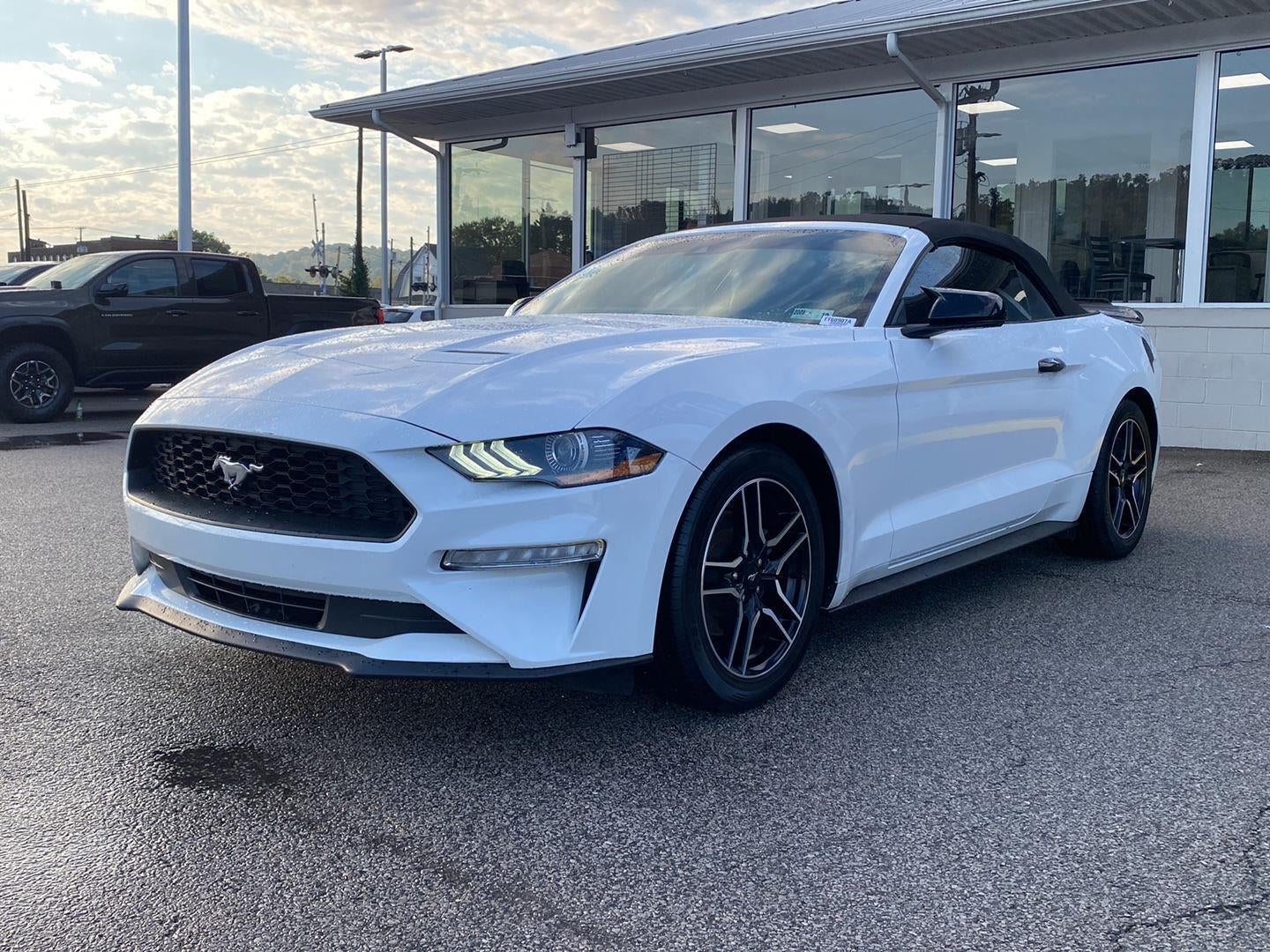 2023 Ford Mustang EcoBoost Premium