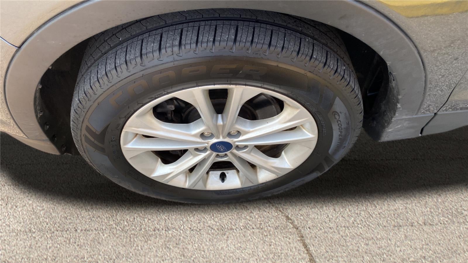 2019 Ford Escape SE