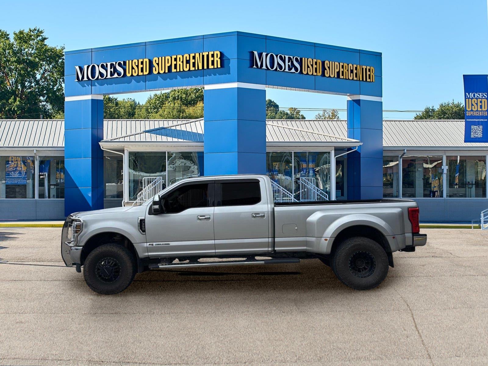 2018 Ford Super Duty F-350 DRW LARIAT
