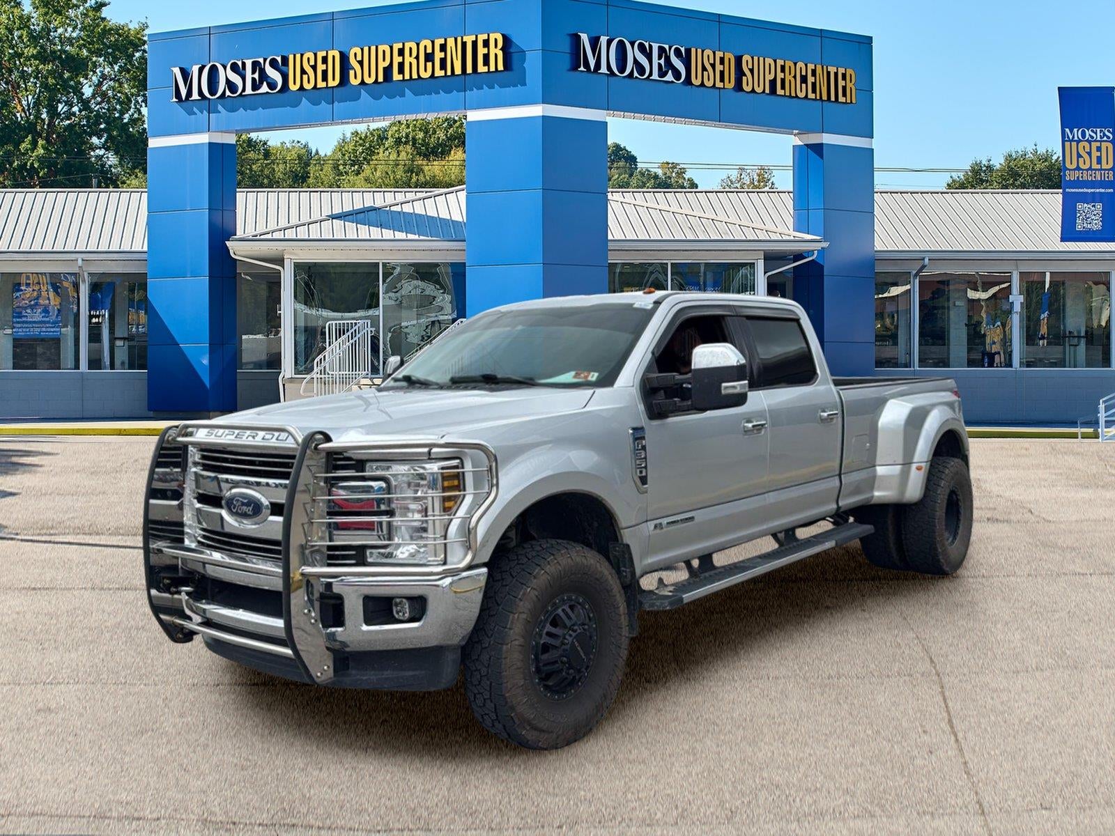 2018 Ford Super Duty F-350 DRW LARIAT