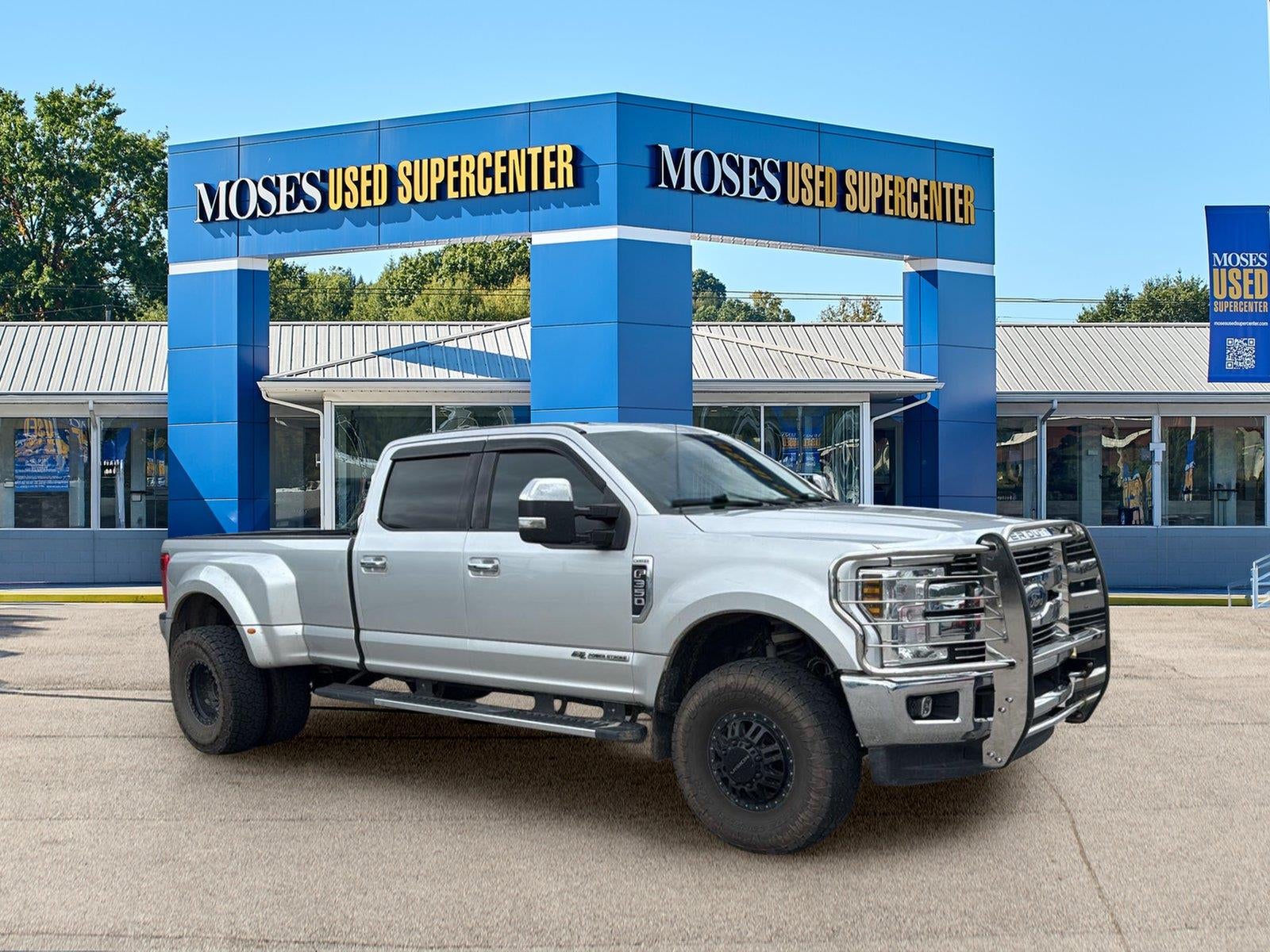 2018 Ford Super Duty F-350 DRW LARIAT