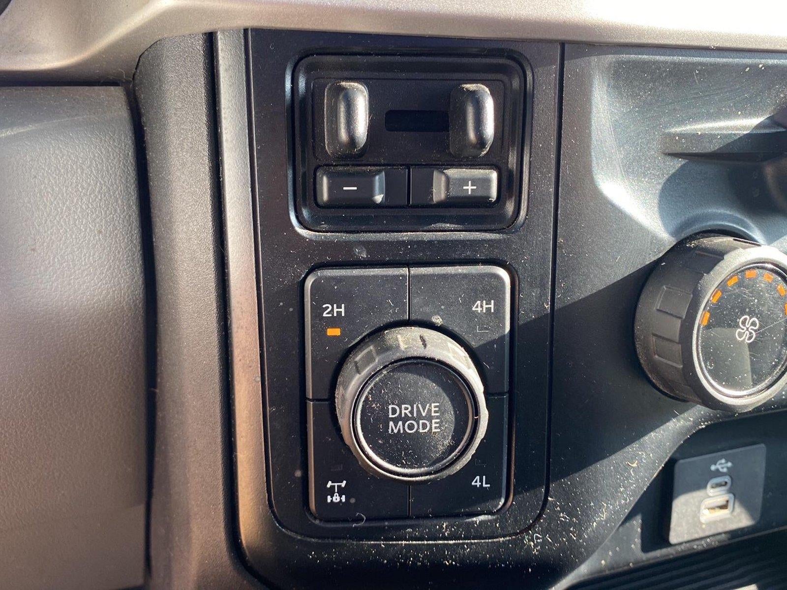 2023 Ford Super Duty F-350 XLT
