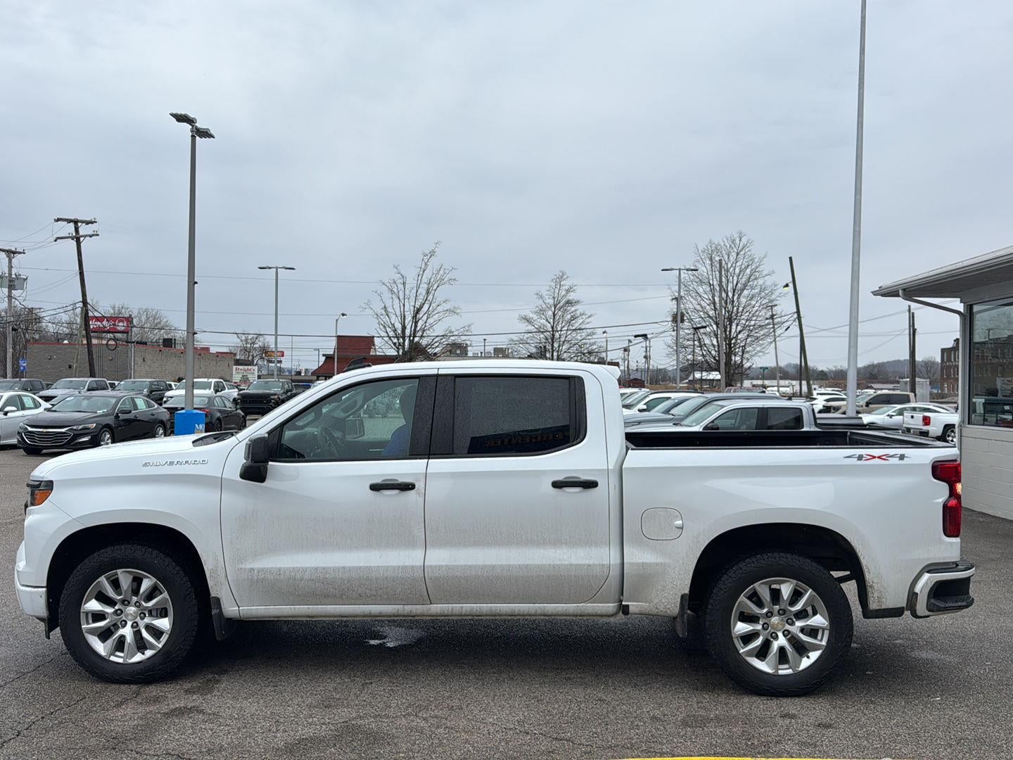 2023 Chevrolet Silverado 1500 Custom