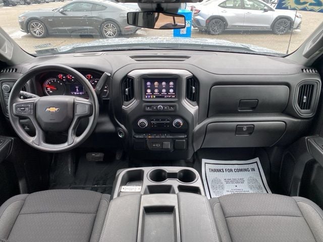 2025 Chevrolet Silverado 1500 Custom