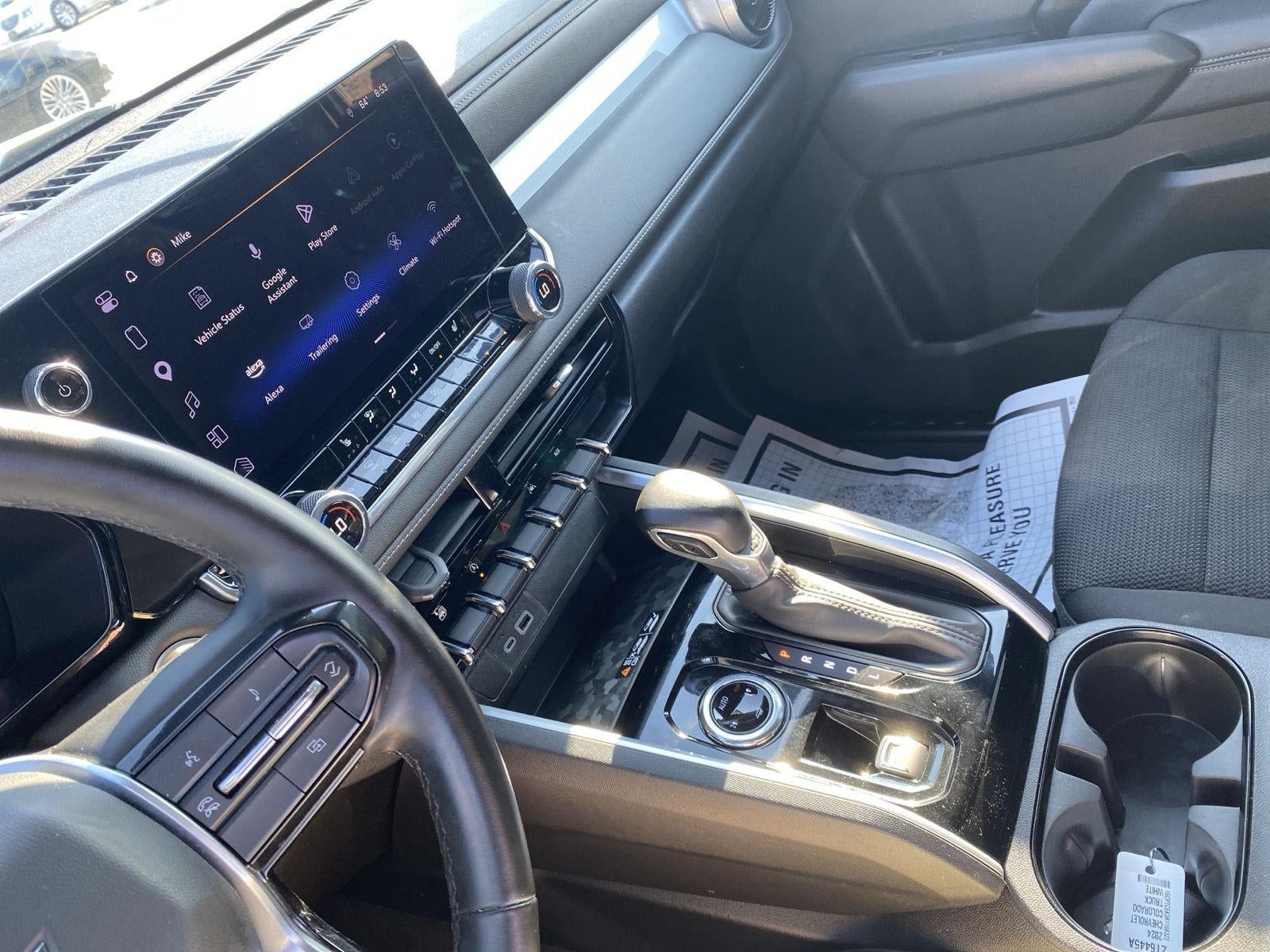 2024 Chevrolet Colorado 4WD LT