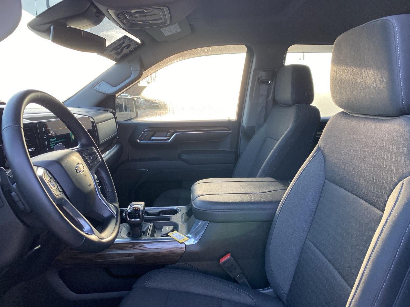 2024 Chevrolet Silverado 1500 RST