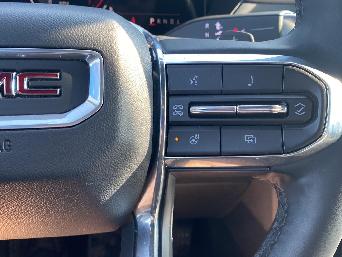 2026 GMC Acadia AWD Elevation