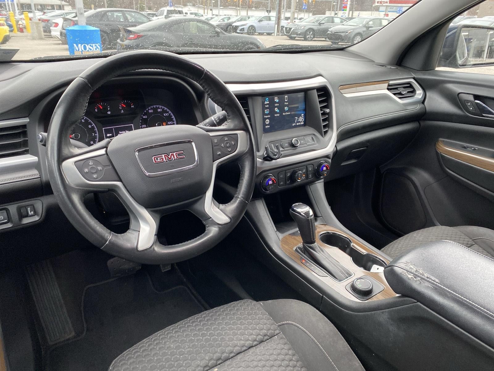 2017 GMC Acadia SLE