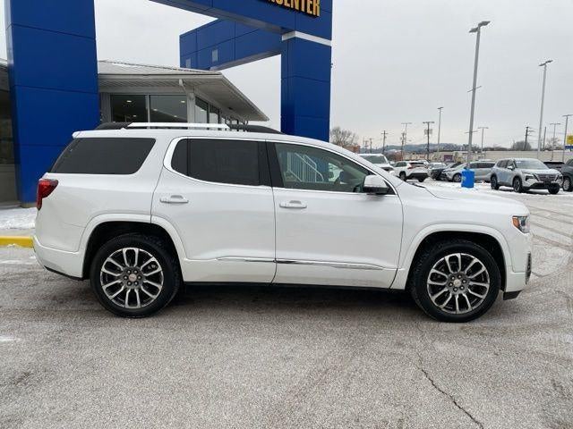 2022 GMC Acadia Denali