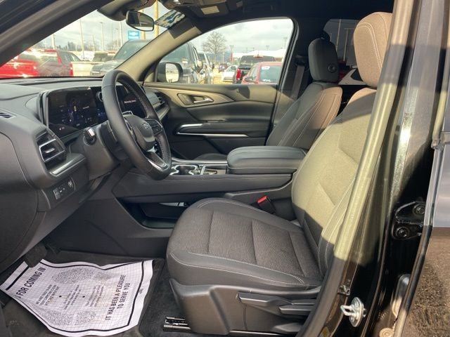 2024 Chevrolet Traverse LS