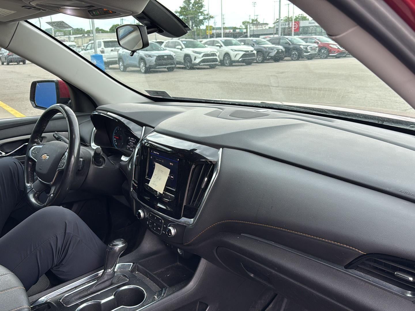 2020 Chevrolet Traverse LT Cloth