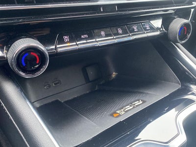 2025 Chevrolet Traverse FWD LT