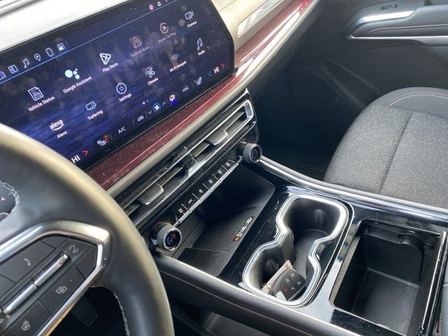 2024 Chevrolet Traverse Z71