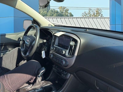 2022 GMC Canyon 4WD AT4 w/Cloth