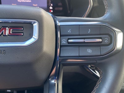 2023 GMC Canyon 4WD AT4