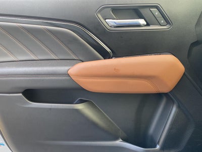 2023 GMC Canyon 4WD AT4