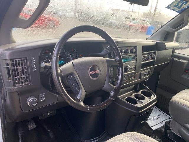2022 GMC Savana Cargo Van RWD 2500 135