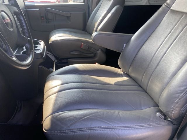 2023 GMC Savana 2500 Work Van