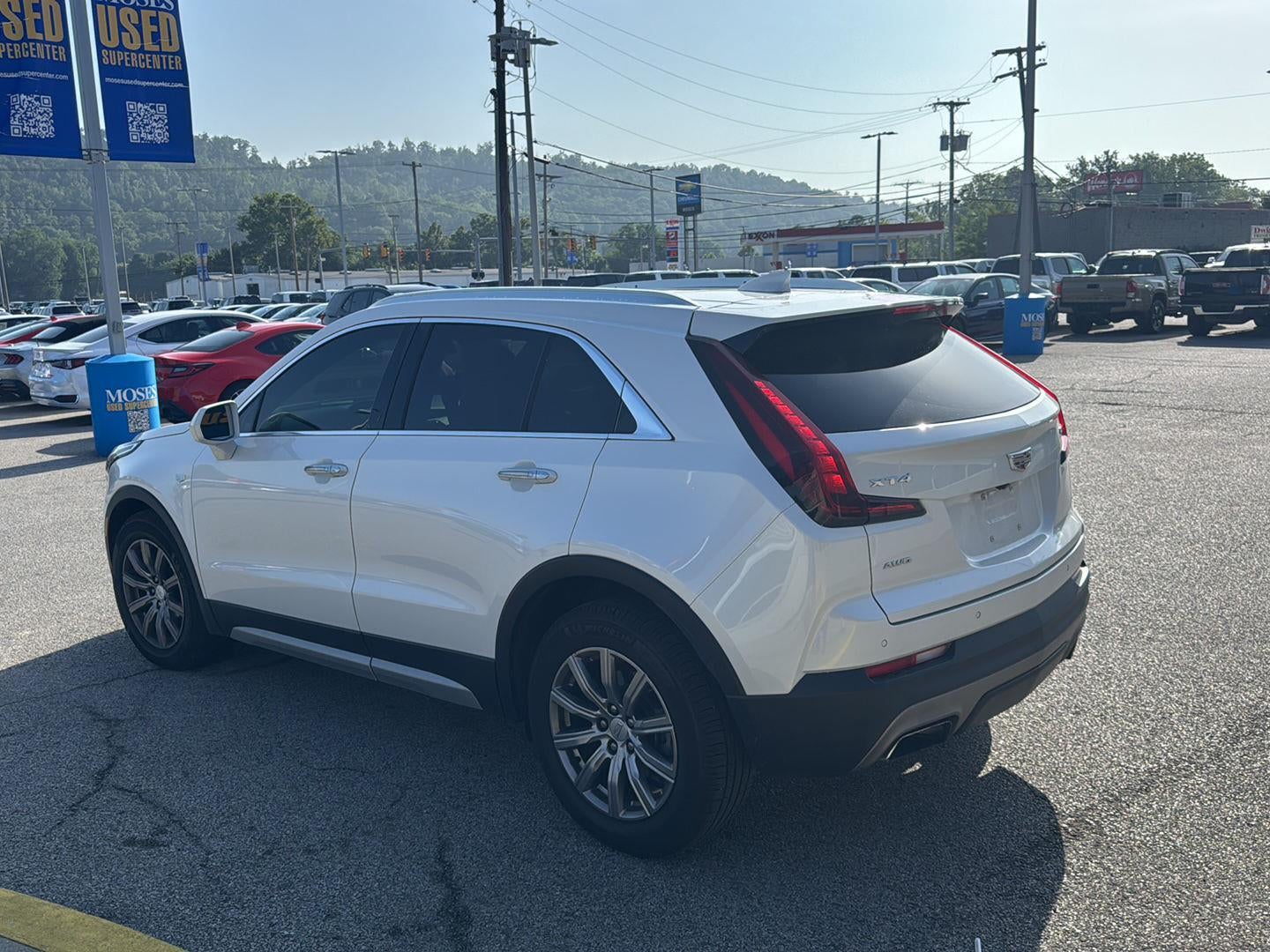 2019 Cadillac XT4 AWD Premium Luxury