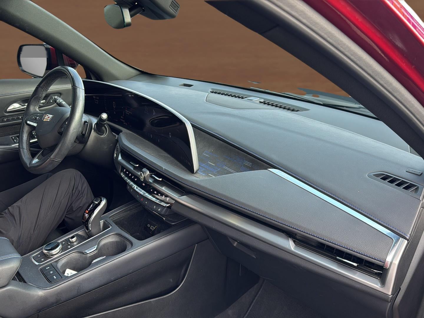 2024 Cadillac XT4 AWD Sport