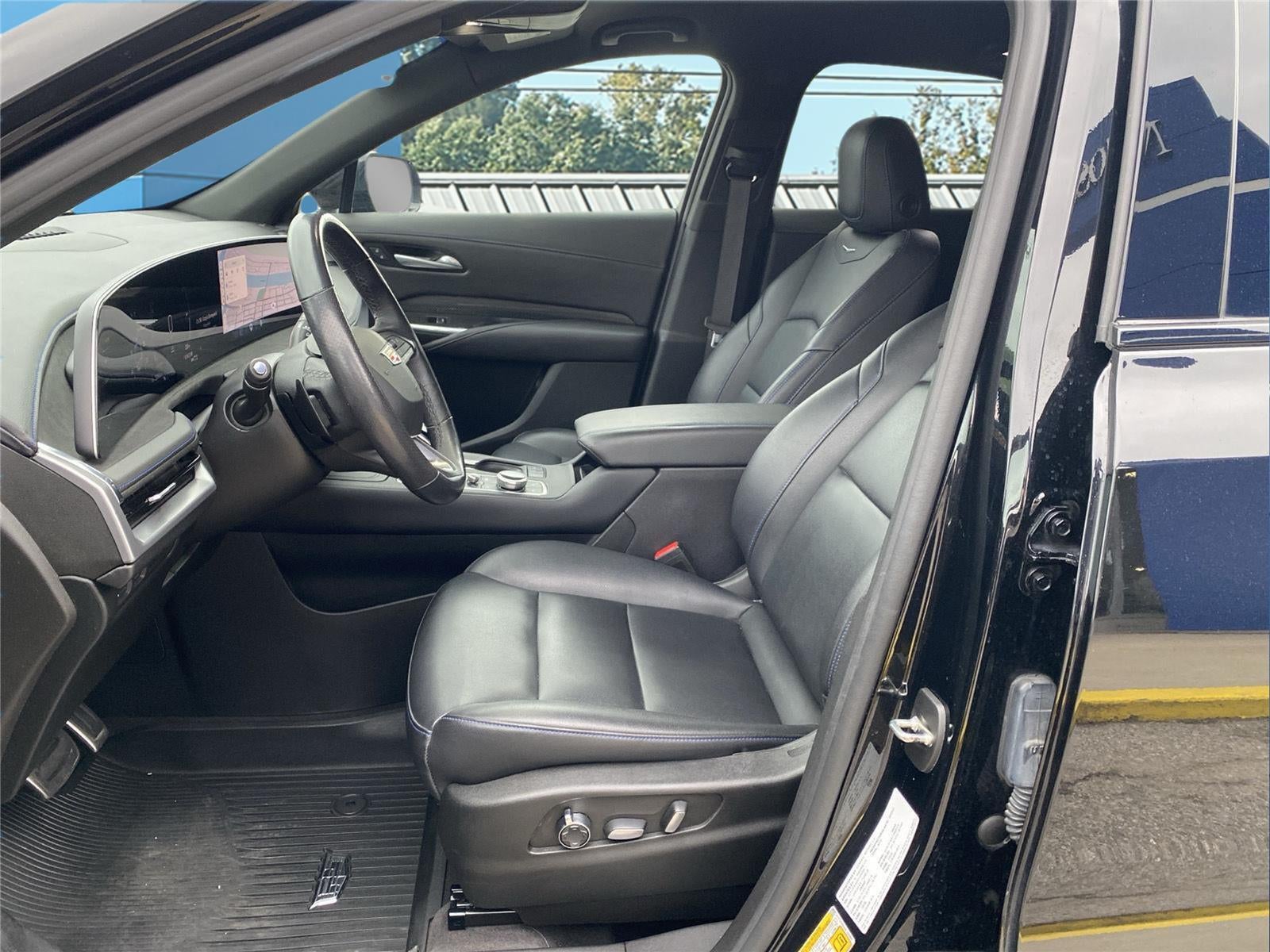 2024 Cadillac XT4 AWD Sport
