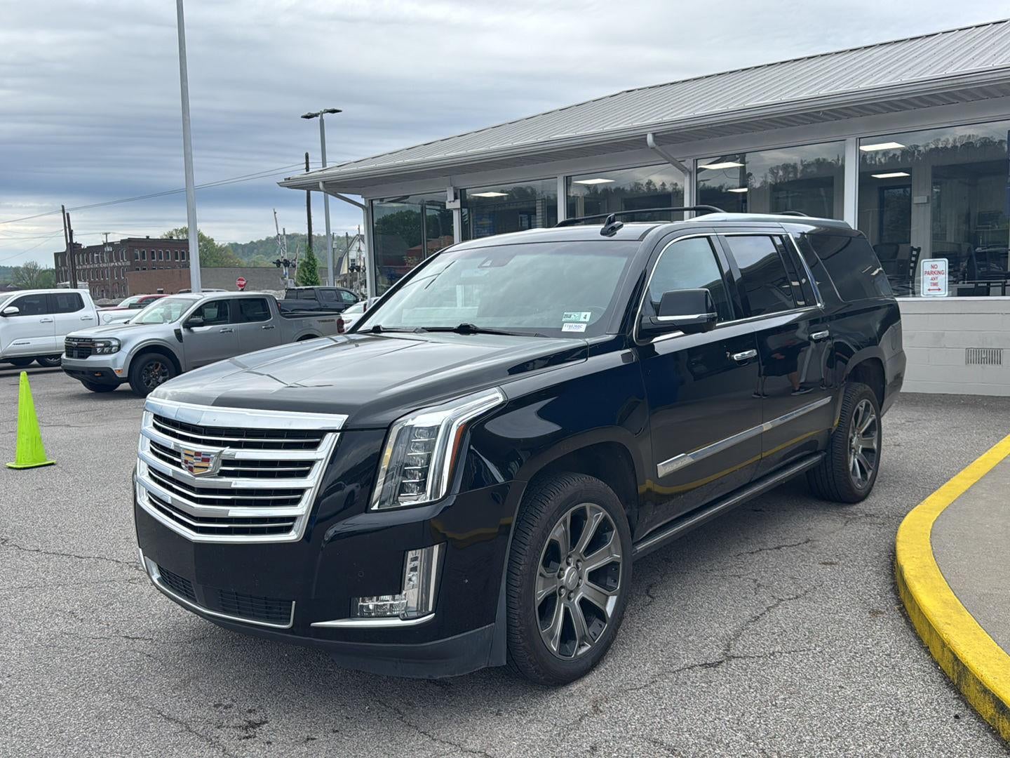 2018 Cadillac Escalade ESV Platinum