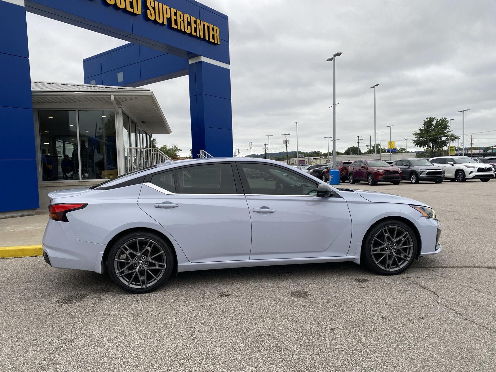 2023 Nissan Altima 2.0 SR