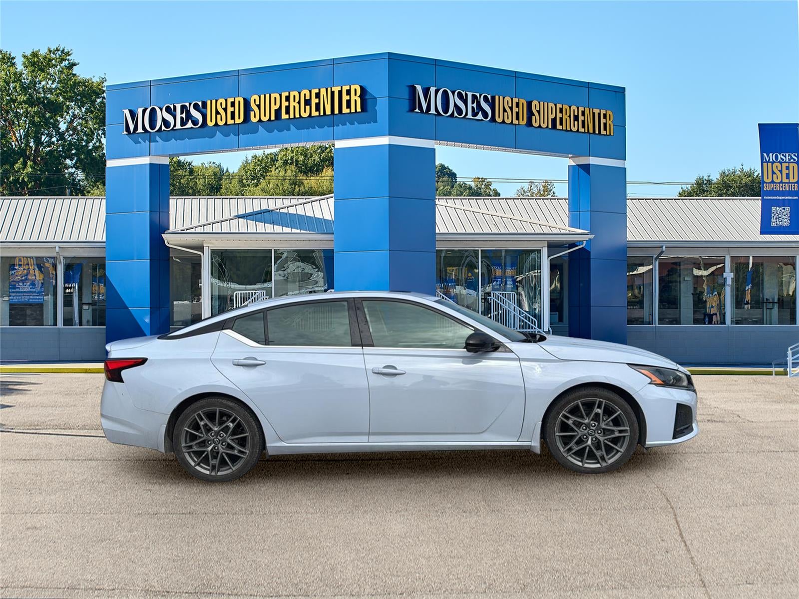 2023 Nissan Altima 2.0 SR