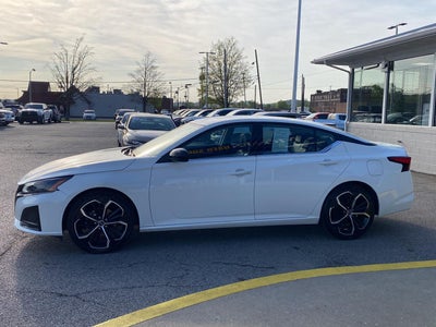 2024 Nissan Altima 2.5 SR