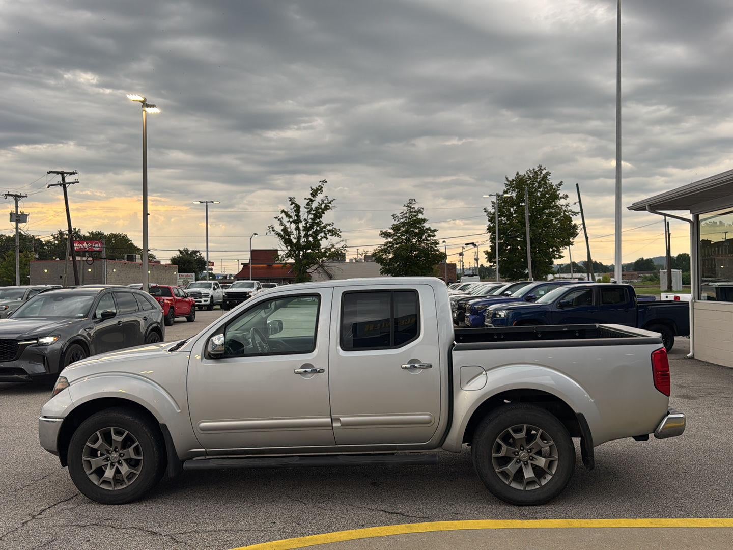 2019 Nissan Frontier SL