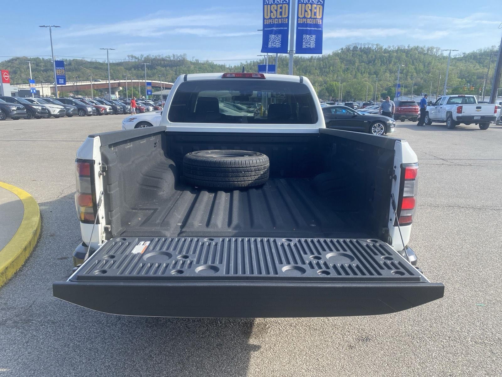 2024 Nissan Frontier S