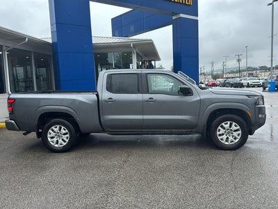 2024 Nissan Frontier SV