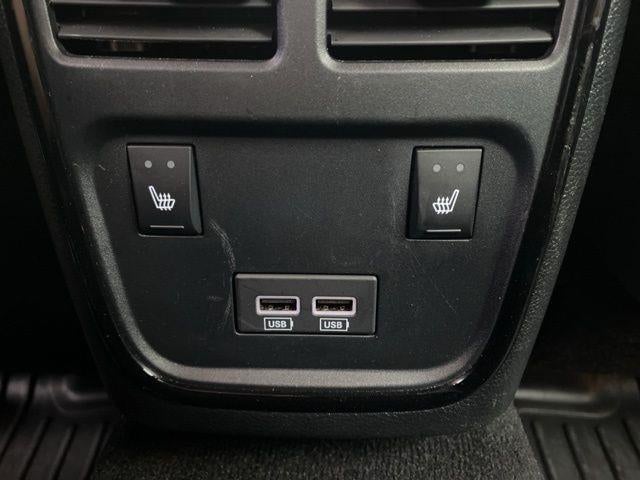 2023 Chrysler 300 300C