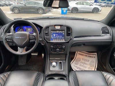 2023 Chrysler 300 300C