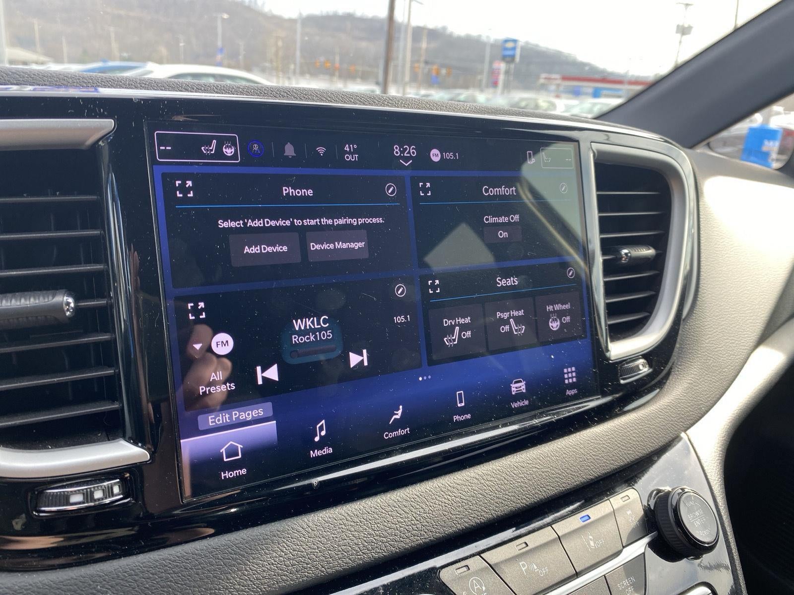 2025 Chrysler Pacifica Select