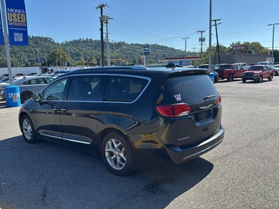 2019 Chrysler Pacifica Touring L Plus
