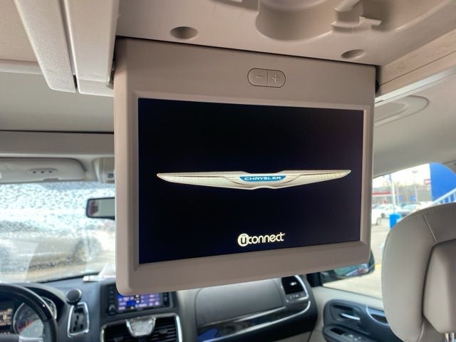 2016 Chrysler Town & Country Limited