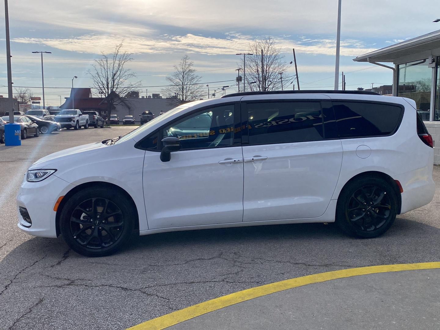 2025 Chrysler Pacifica Limited