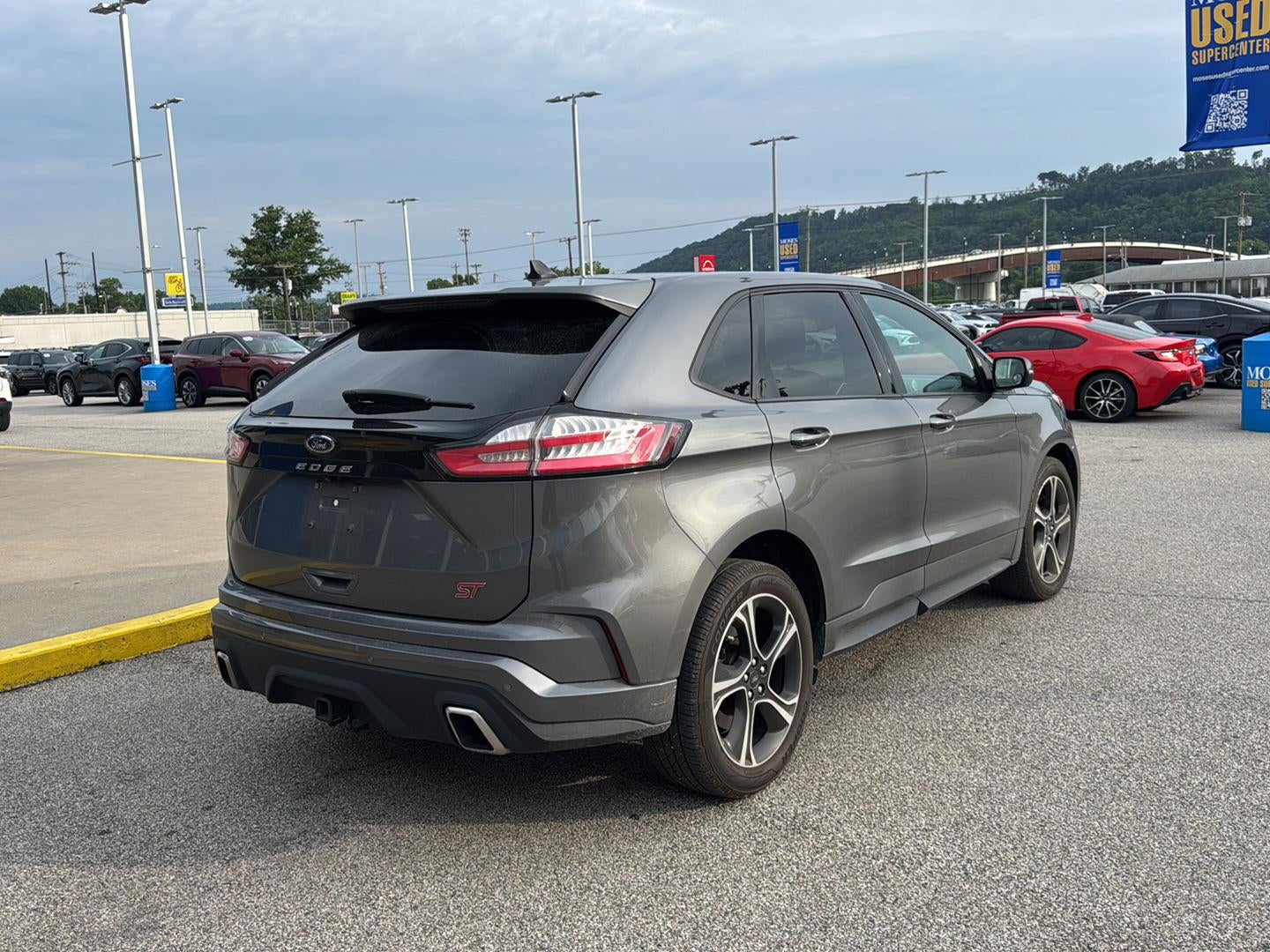 2021 Ford Edge ST