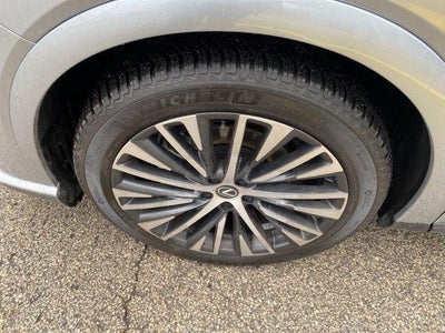 2024 Lexus RX Premium +