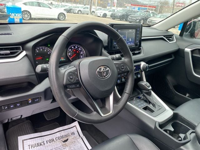 2020 Toyota RAV4 XLE Premium